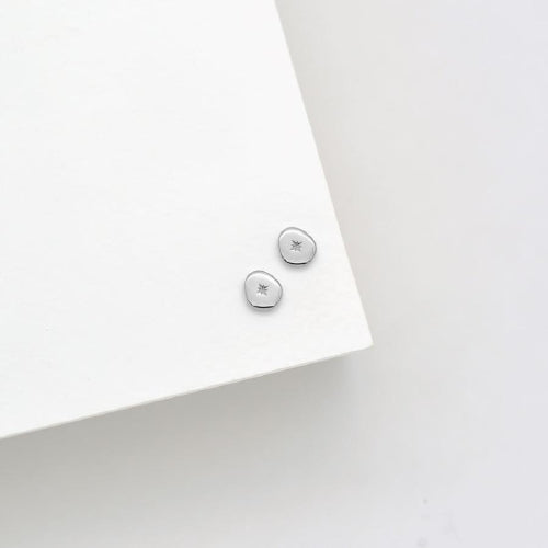 Sterling silver Vega earring