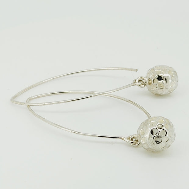Solid thread ball earrings