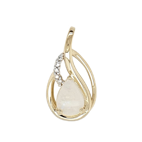 9ct Opal & Diamond pendant