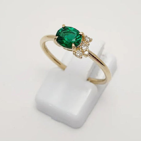 9ct Created Emerald & Diamond Ring