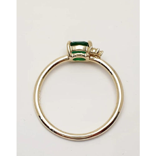 9ct Created Emerald & Diamond ring