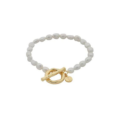 Beatrix pearl bracelet