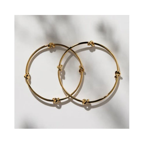 Nature's Knot Gold Bangle