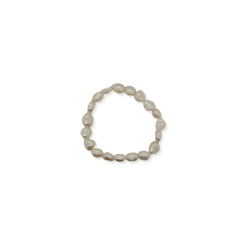 Pearl stretch bracelet