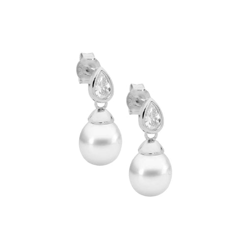 Freshwater pearl earring