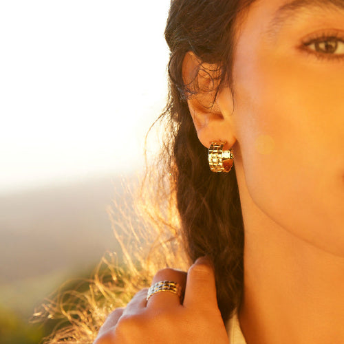Weave hoop earring