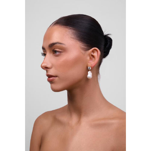 Sallie pearl earrings