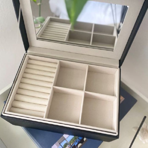 Grace leatherette jewel box
