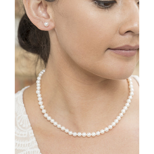 Freshwater pearl strand