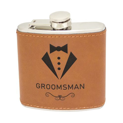 Leather hip flask engrave
