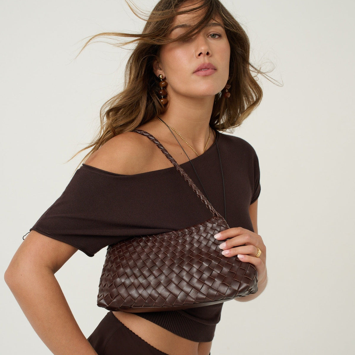 Roselle Woven Shoulder Bag