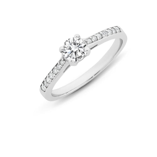 Sterling silver CZ ring,