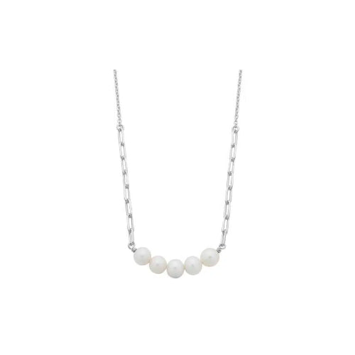 Freshwater pearl necklace
