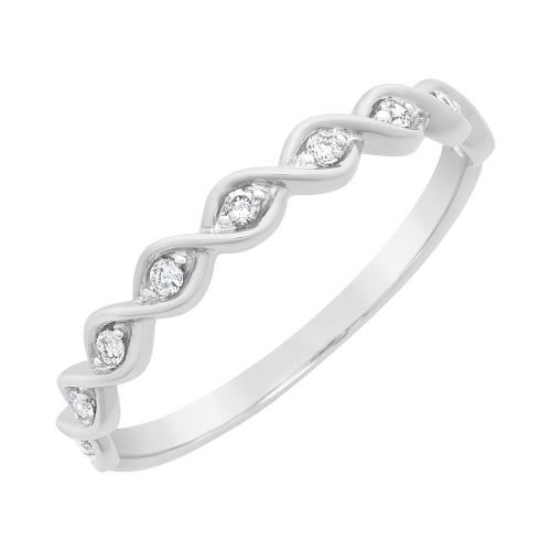 9ct Diamond Ring