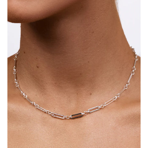 Maeve Silver Necklace