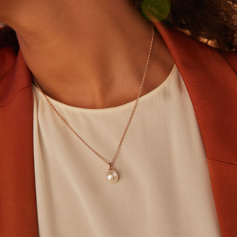 Dew Drop Pearl Necklace