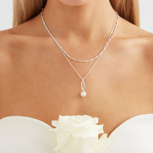 The Enchantress Pearl Necklace