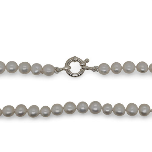 Freshwater pearl necklace