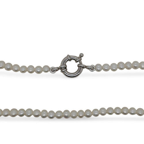 Freshwater pearl necklace
