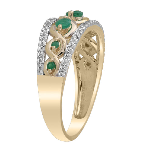 9ct emerald & diamond ring