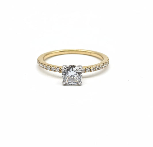 18ct Lab Diamond engagement ring