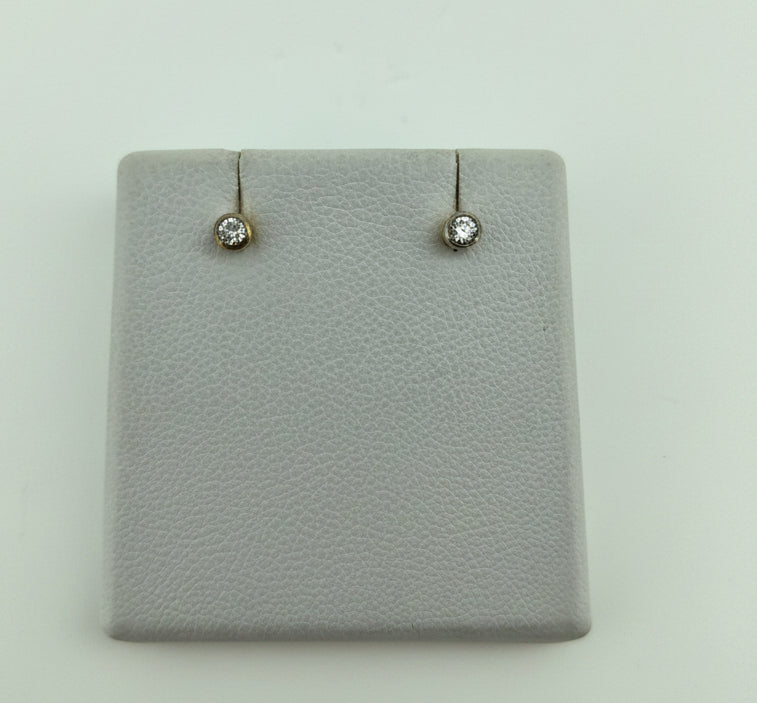 Diamond stud earrings