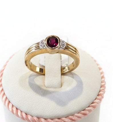 Ruby & Diamond ring