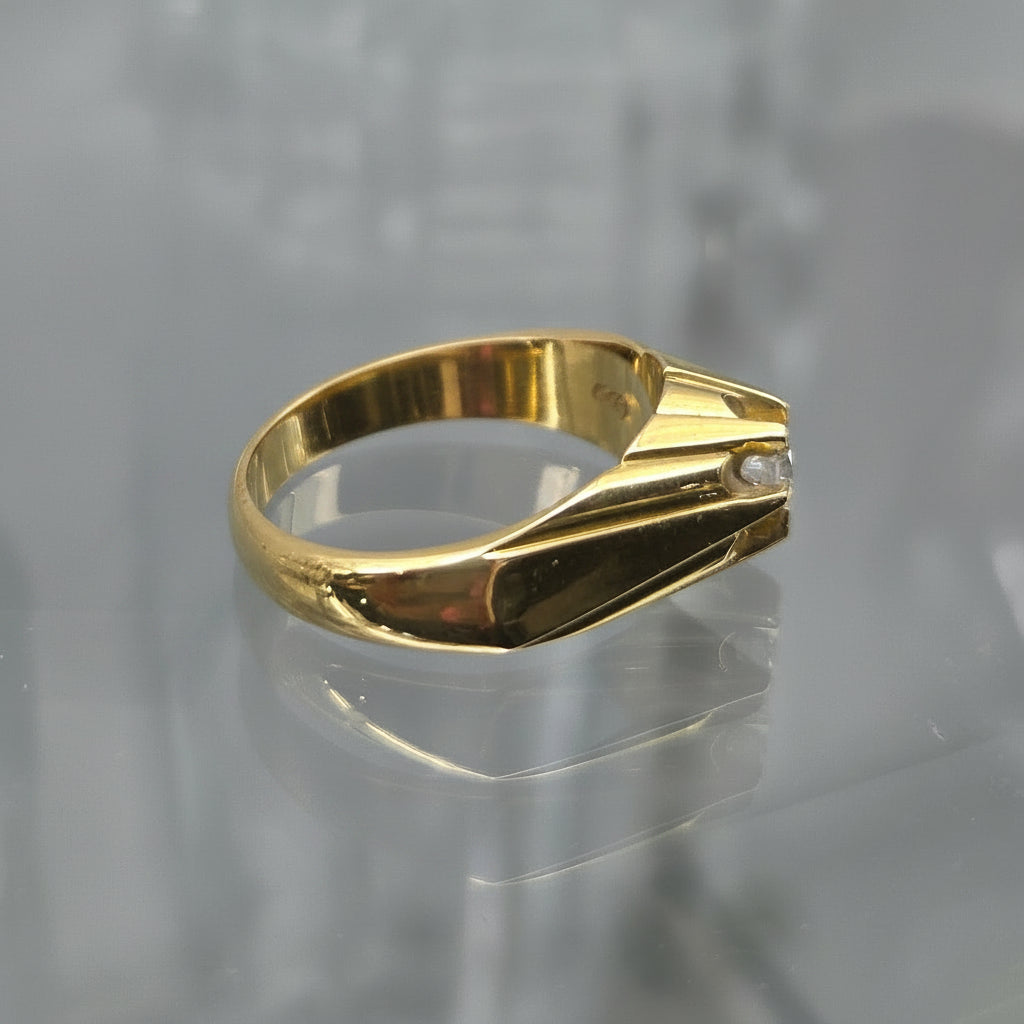18ct .20ct Diamond Ring