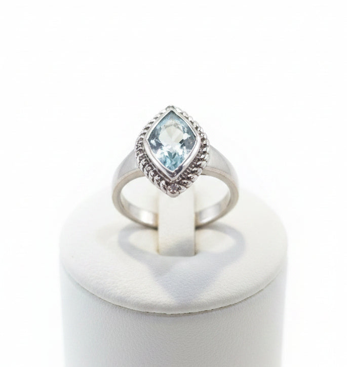 Sterling silver Topaz ring