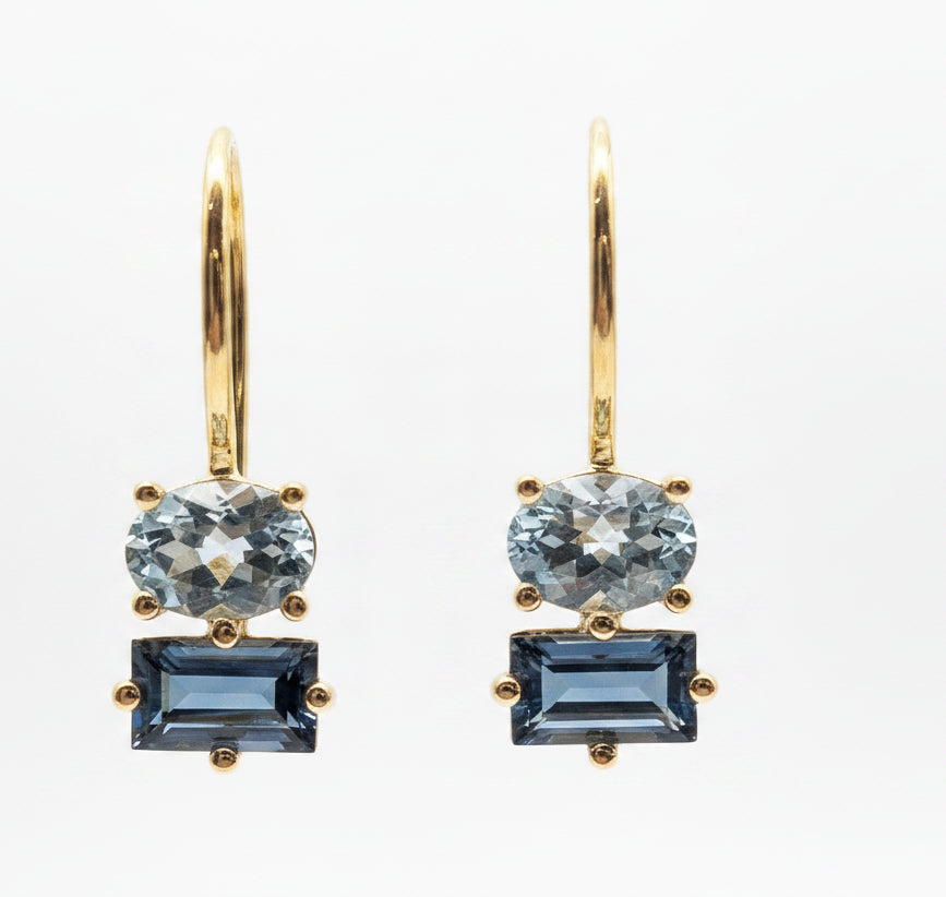 9ct Topaz earrings