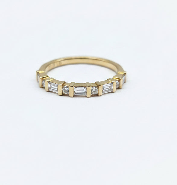 18ct lab grown diamond ring .53ct