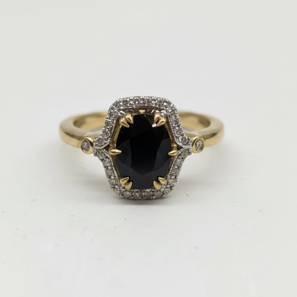 9ct Sapphire & Diamond ring