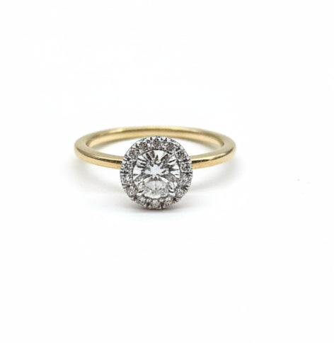 18ct Argyle diamond ring