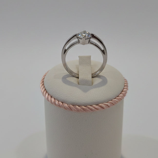 Sterling silver CZ ring