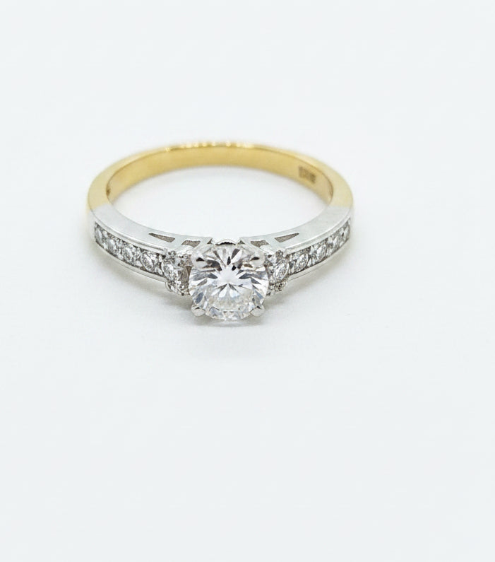 9ct gold Diamond engagement ring