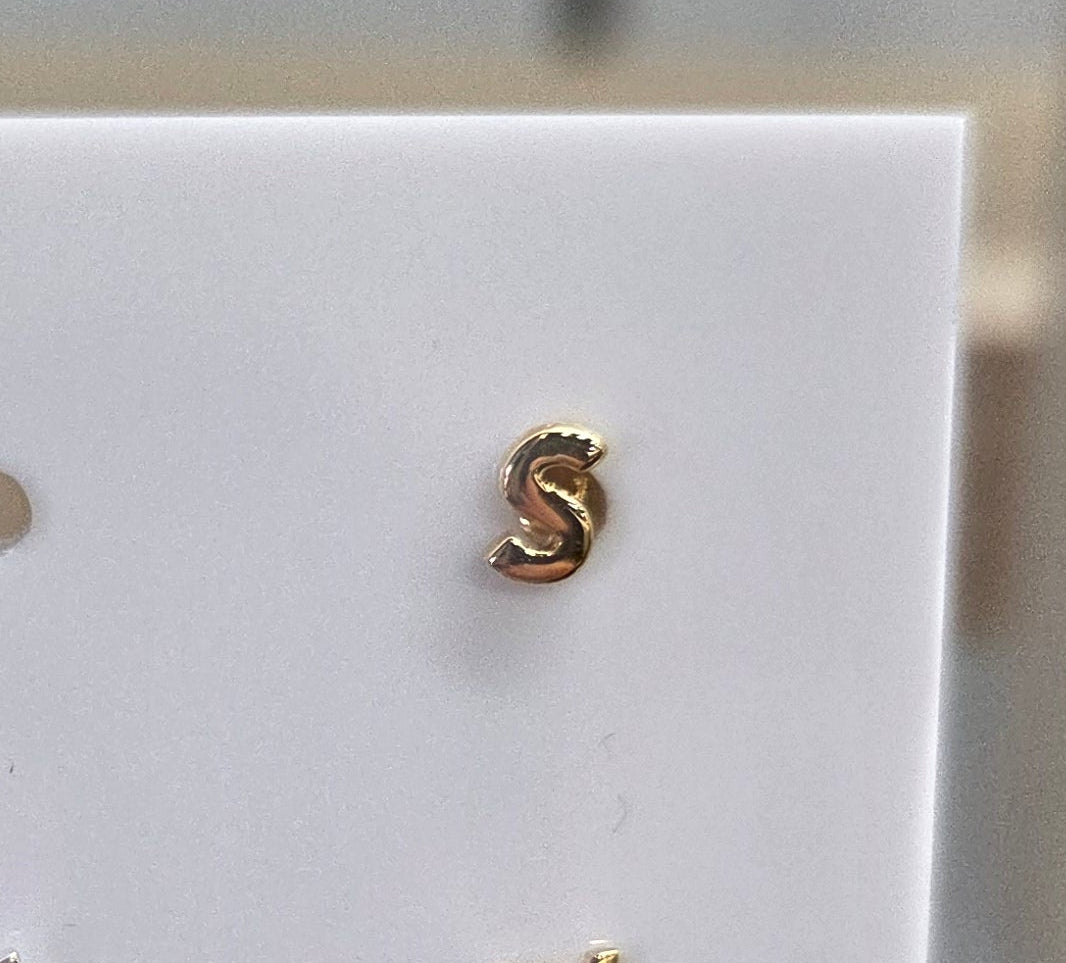 S Micro rose gold Initial Stud