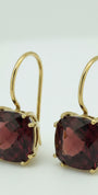 9ct Garnet earrings
