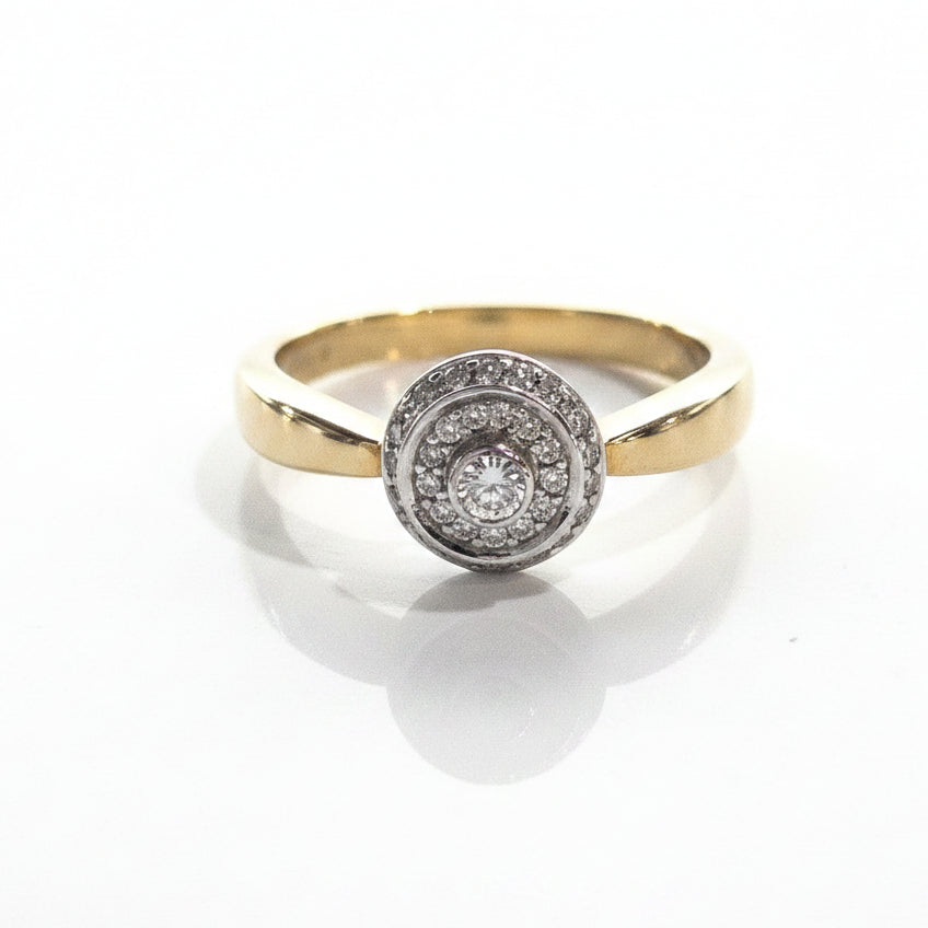 9ct gold Diamond ring
