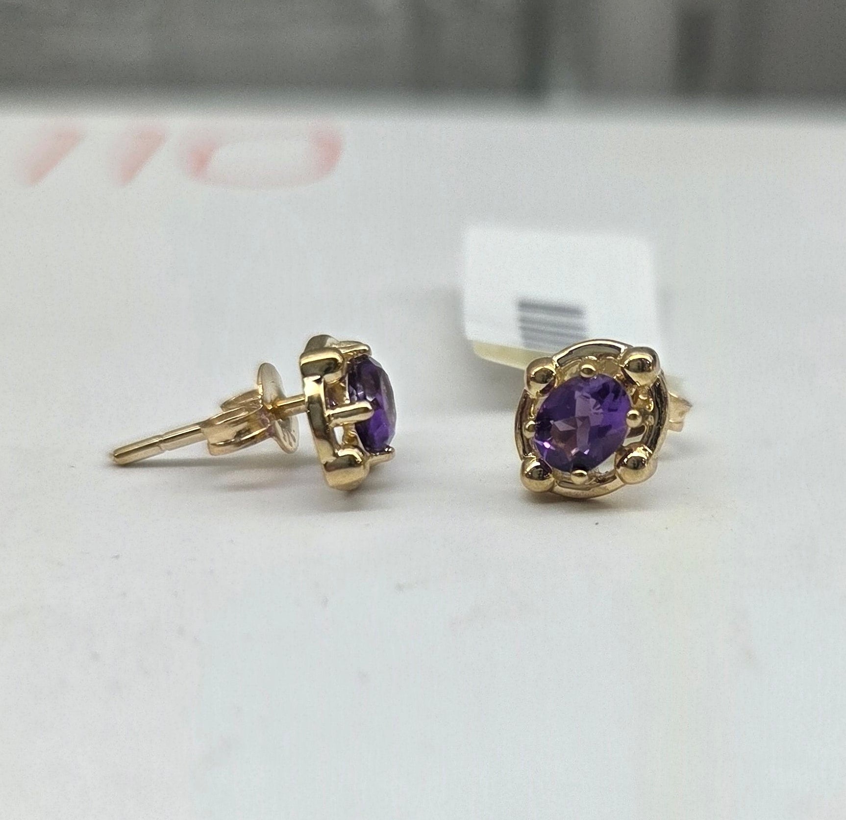 9ct Amethyst Studs