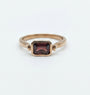 9ct Garnet ring