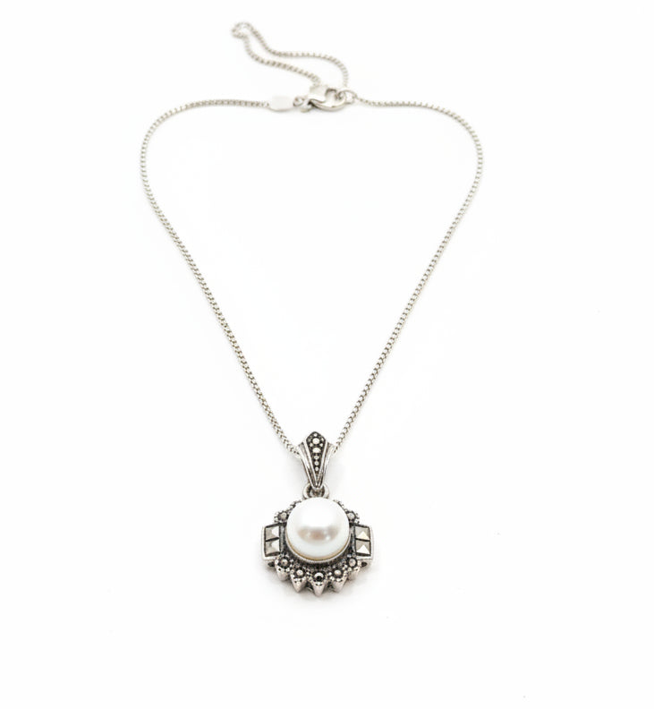 Sterling silver Marcasite & Pearl pendan