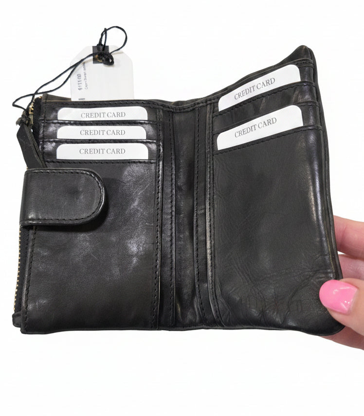 Capri Small Black leather wallet