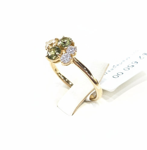 9ct Madagascar Sapphire & Diamond ring
