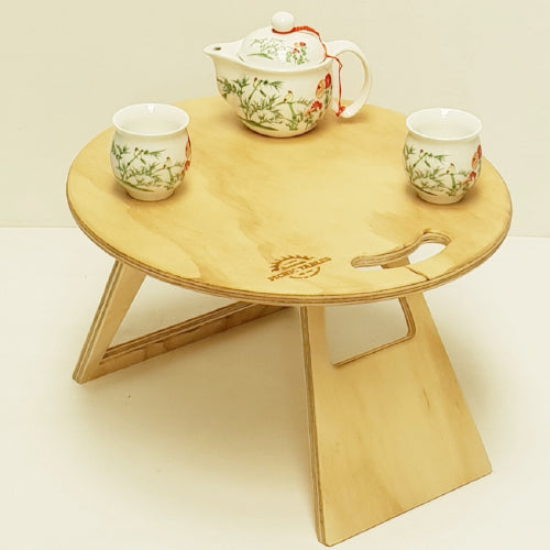 Round Ohana picnic tables