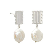 Aphrodite Goddess Small Pearl Earring