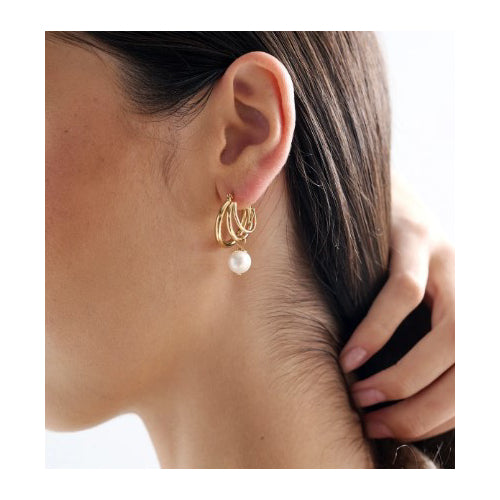 Leona Pearl Earrings