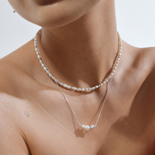 Tidal pearl necklace