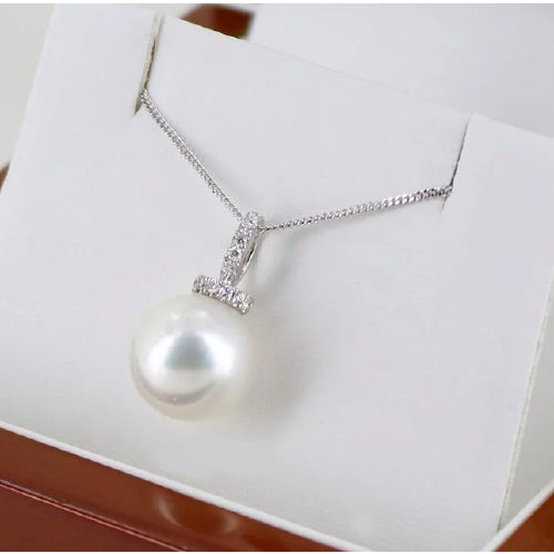 South Sea & Diamond Pendant