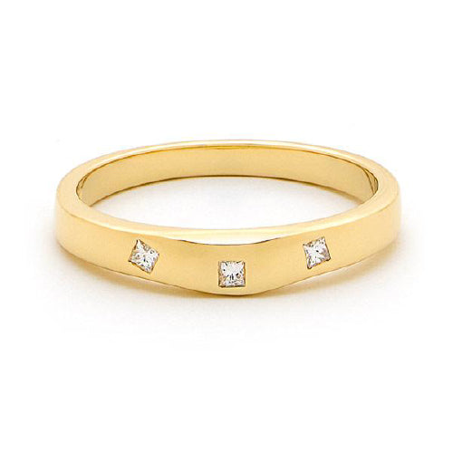 18ct yellow gold Princess cut wedding ring.