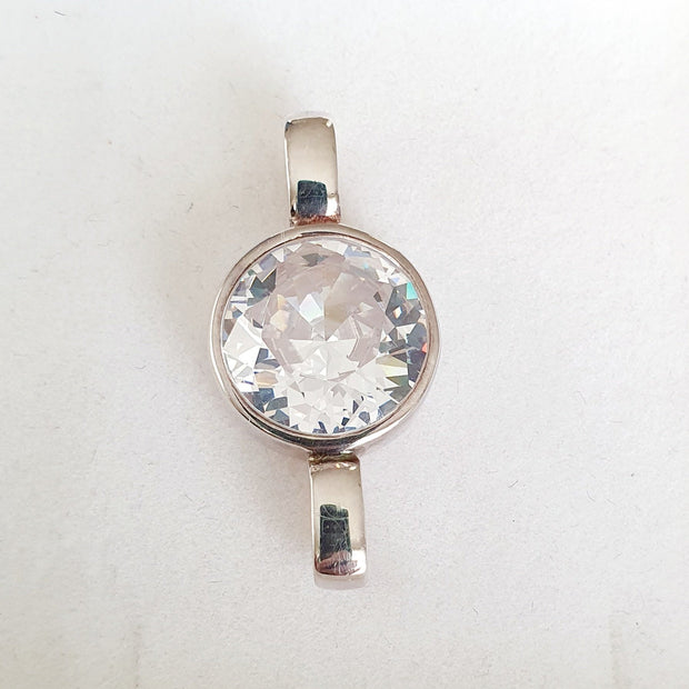 CZ pendant link by Kagi Jewellery